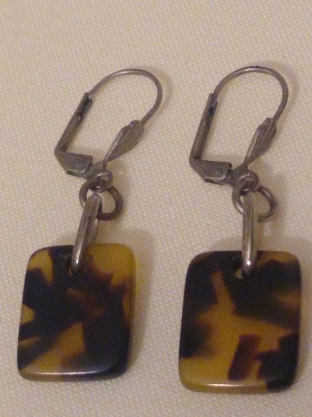 Vintage Silver Tone Faux Tortoise Lever Back Earrings